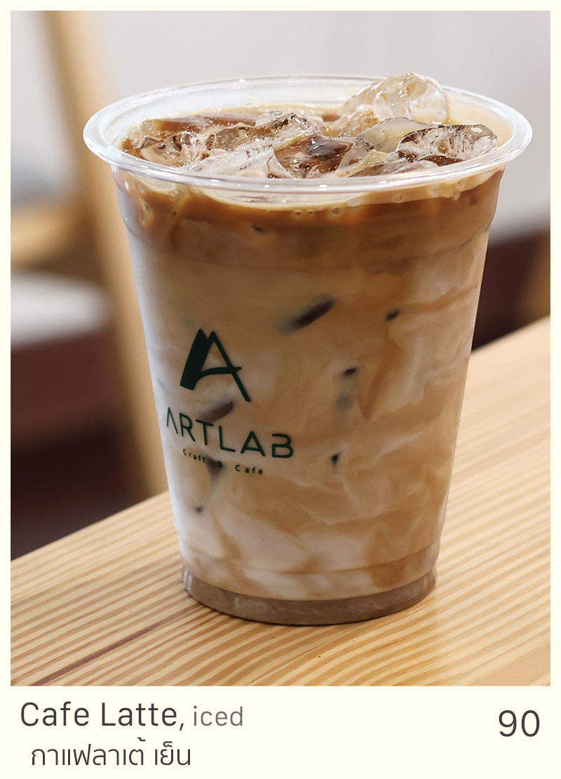 Cafe Latte, iced = 90 THB